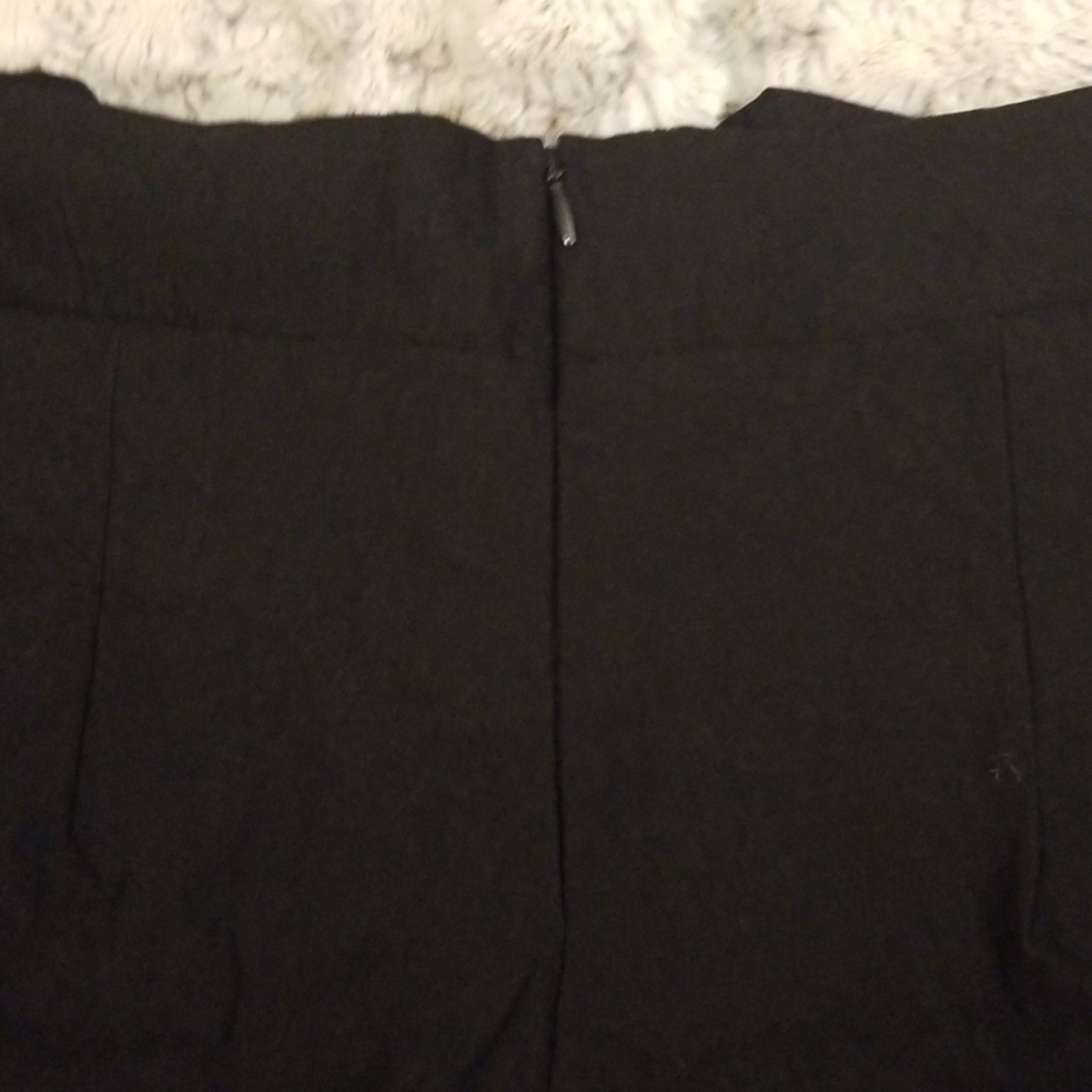 Pants - Picture 3 of 7
